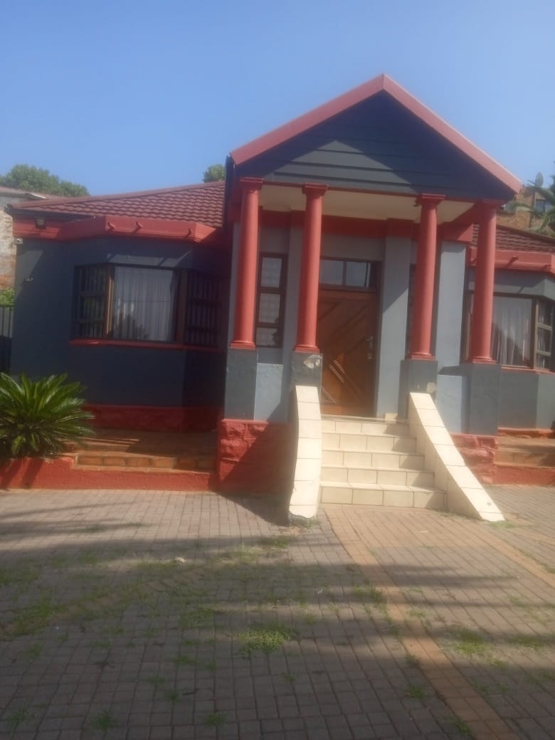 Student Accommodations for sale with NSFAS Accredited.