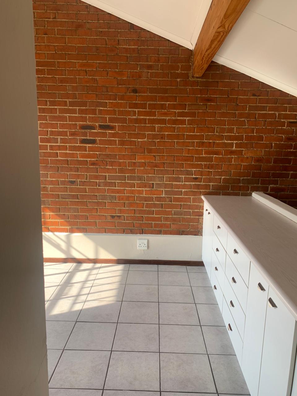 1 Bedroom Apartment for Sale in Houghton Estate