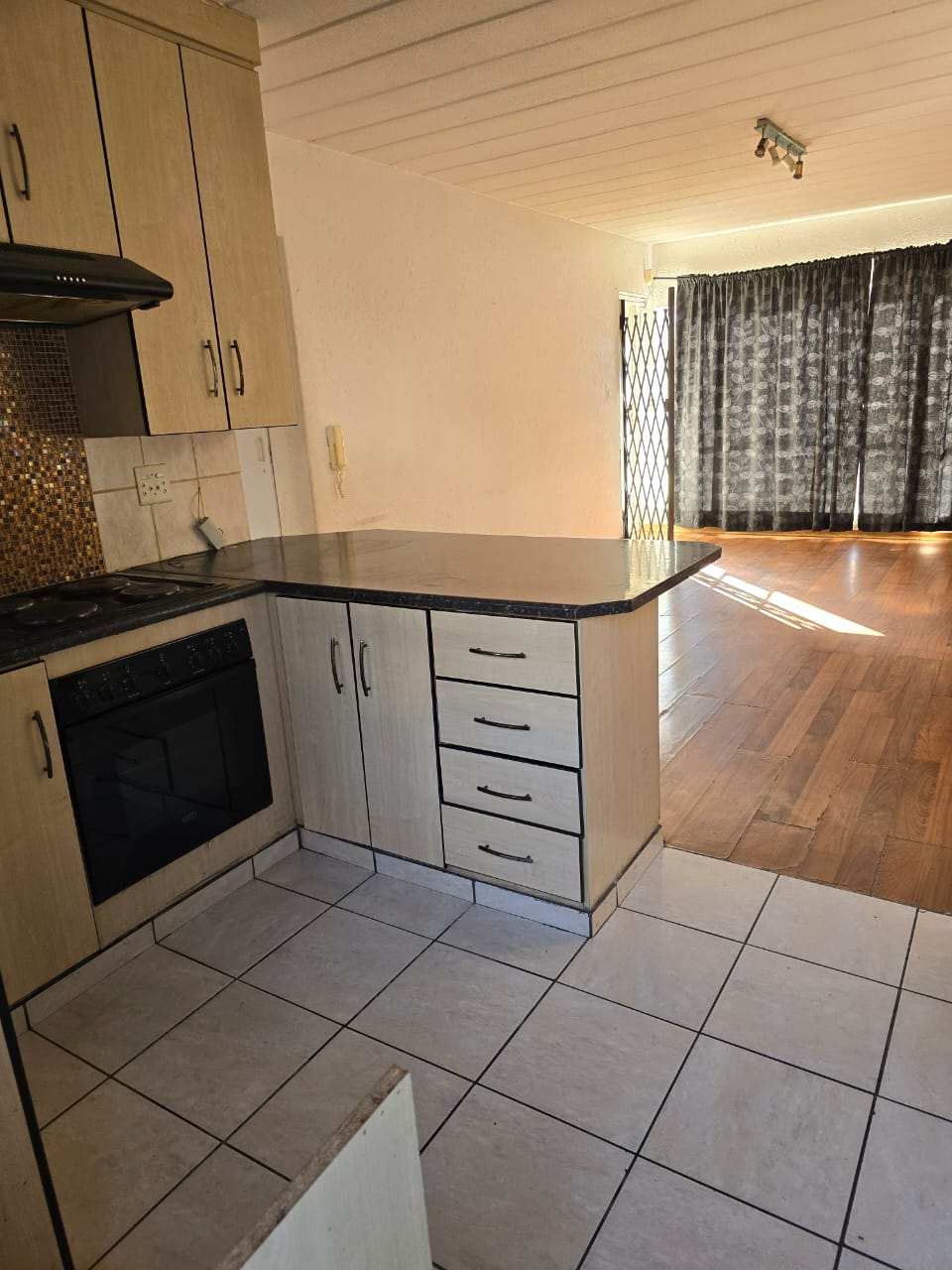 4 Beautifully Finished and Well Maintained Apartment For Rent