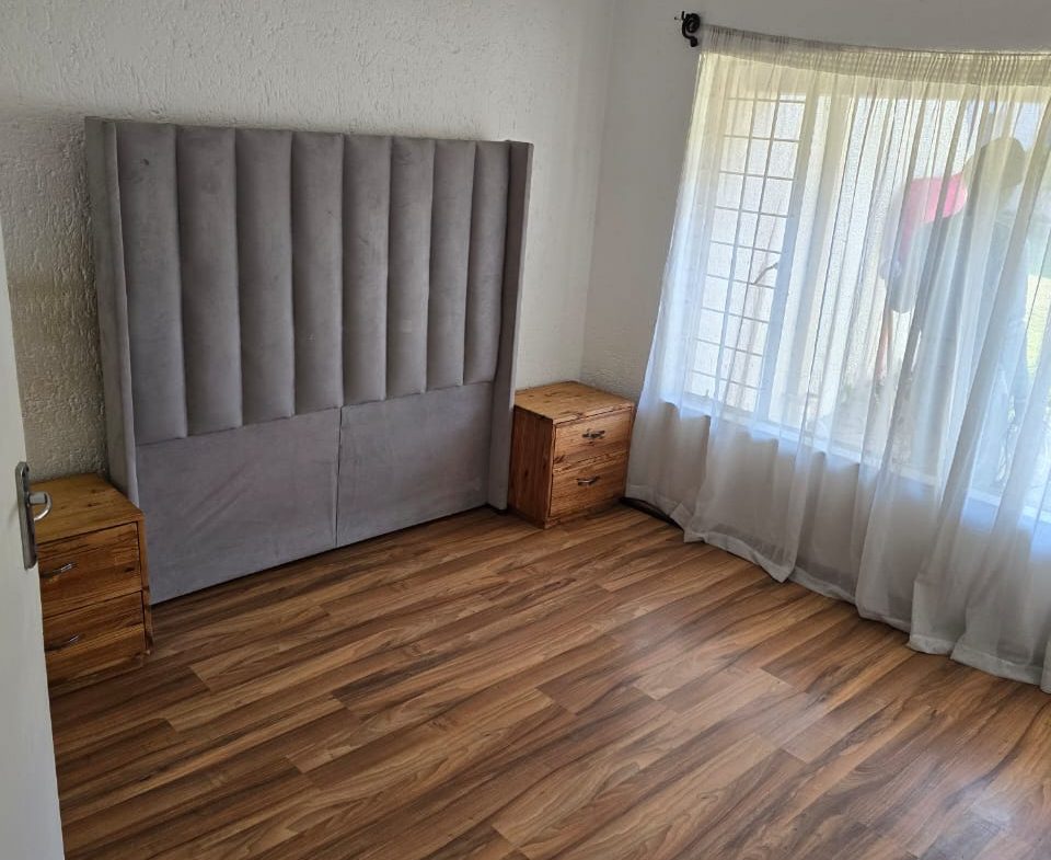Beautifully Finished and Well Maintained Apartment For Rent