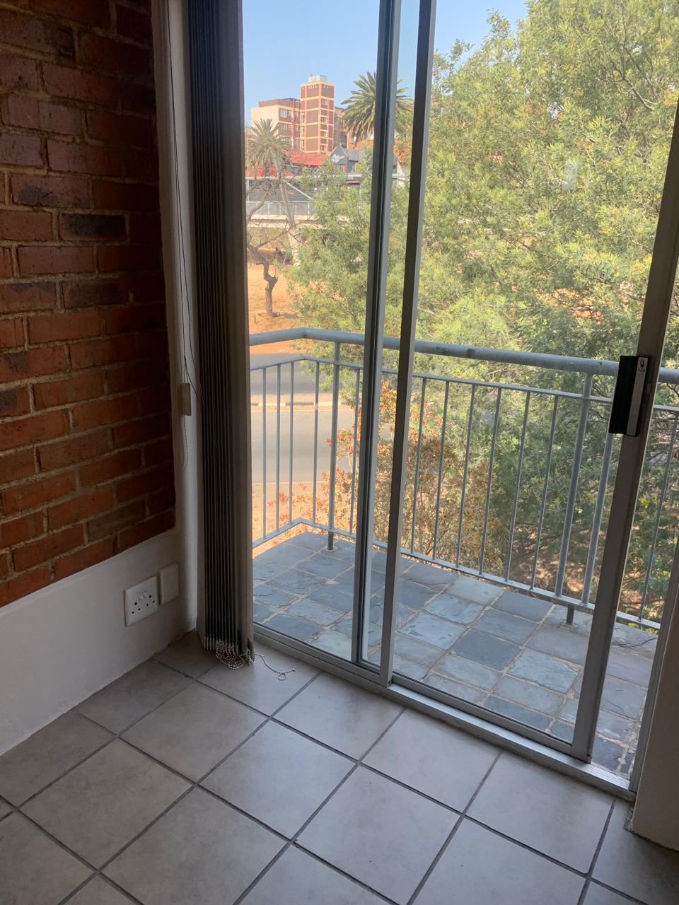 1 Bedroom Apartment for Sale in Houghton Estate