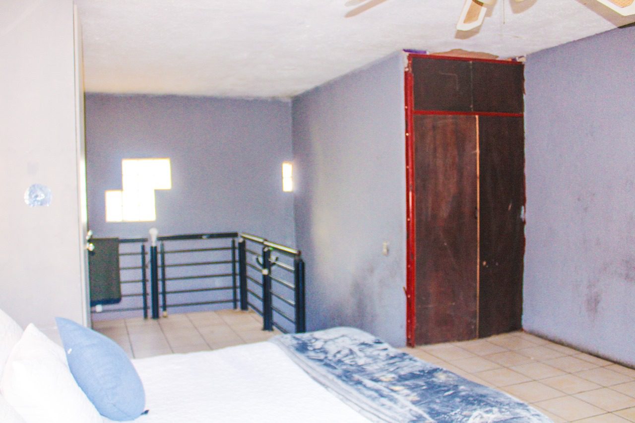 9 Spacious 1 bedroom Duplex cottage to rent in Rhodesfield available immidietely