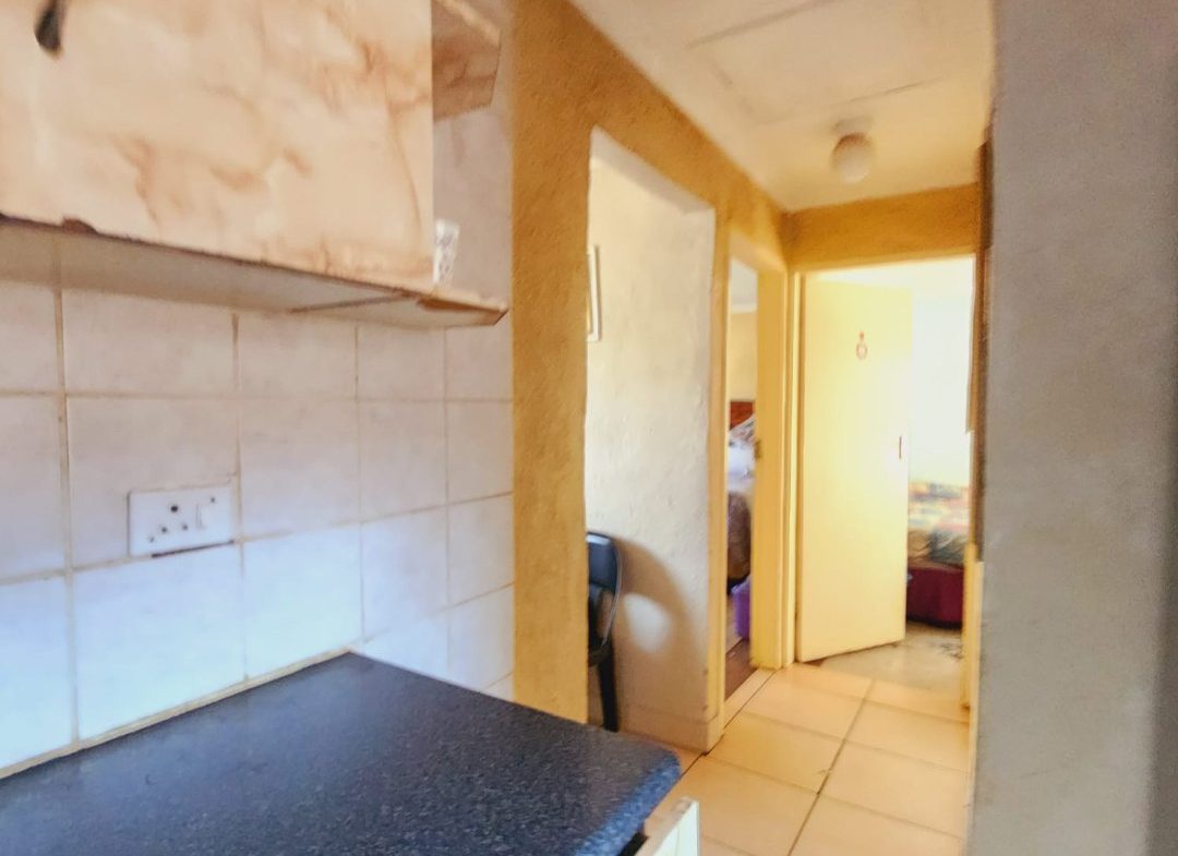 4 bedroom for Sale on Vosloorus Ext 25