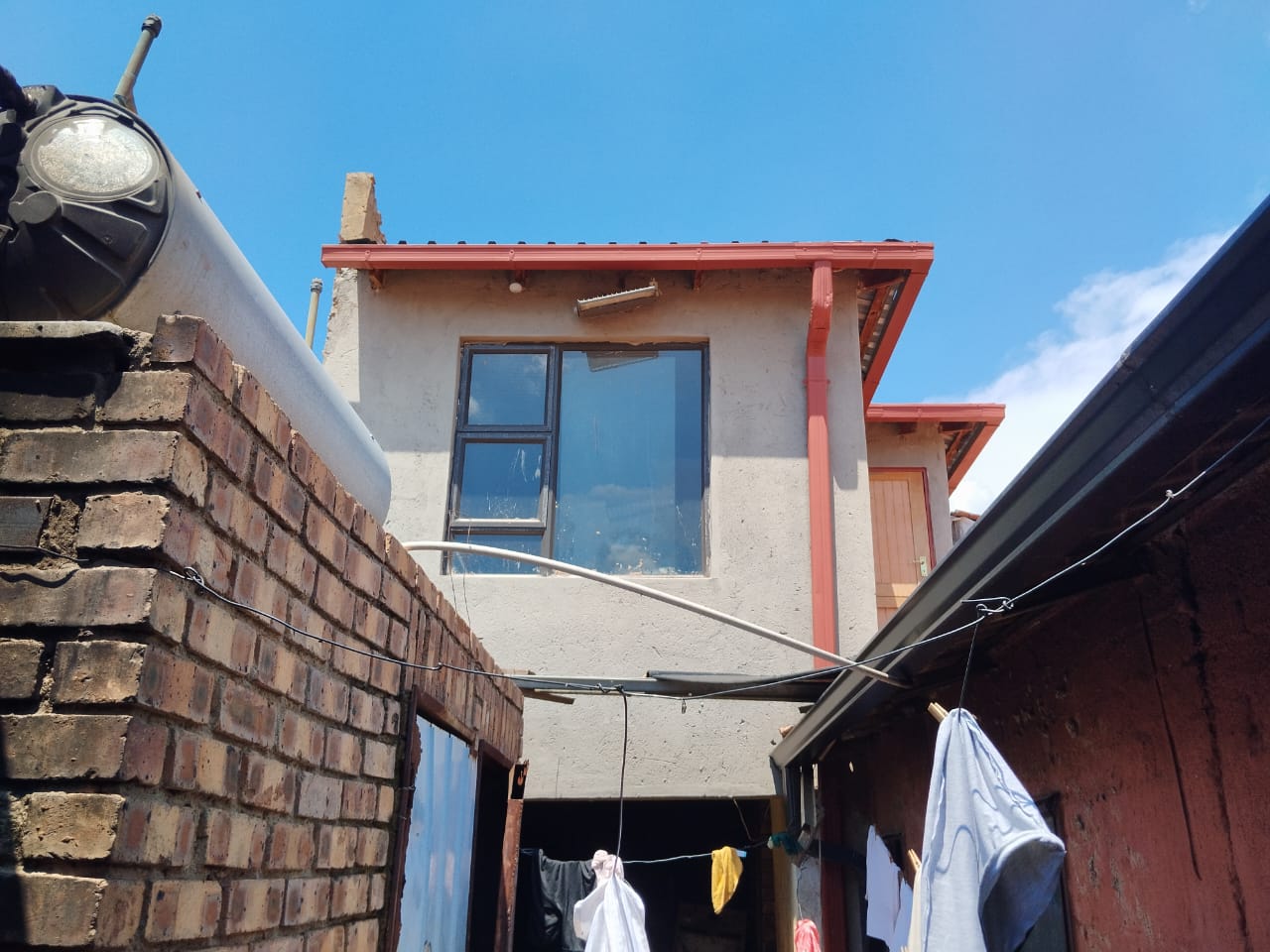 24e02dcd-0bb5-4732-9fb3-9a6ad4b8c368 For Sale: Double RDP & Double Storey Property with 12 Outside Rooms in Soshanguve Ext 7