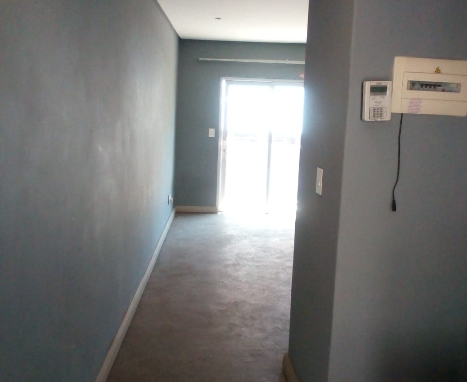 Stunning Top Floor Bachelor Apartment for sale in Maboneng