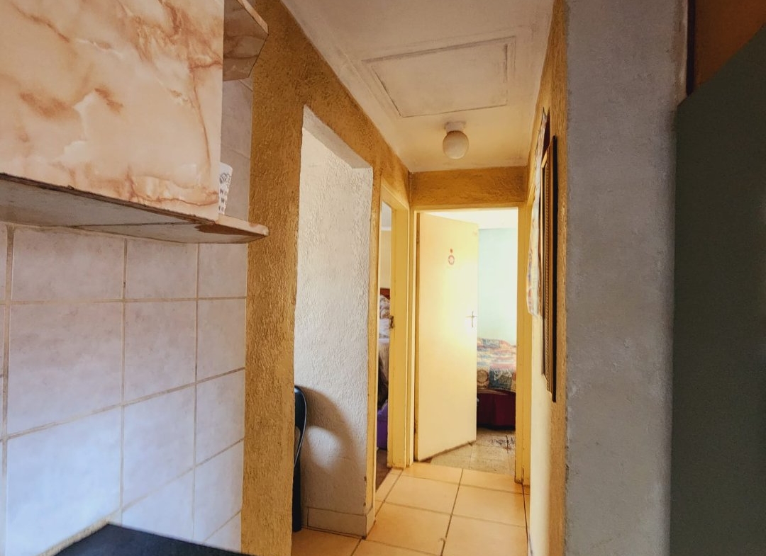 4 bedroom for Sale on Vosloorus Ext 25
