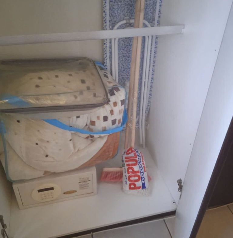 Apartment flat in first floor, Ashanti Apartment Marshall town for sale