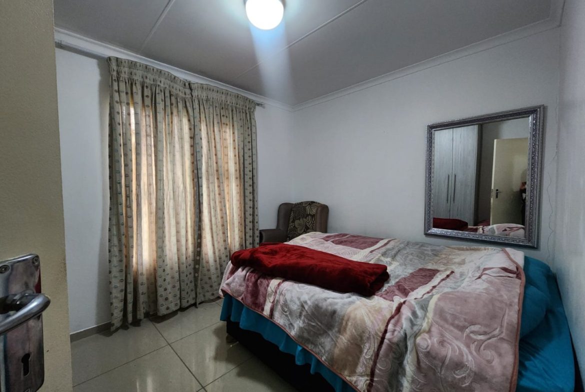 Bedroom House for Sale – Dersley Park, Springs
