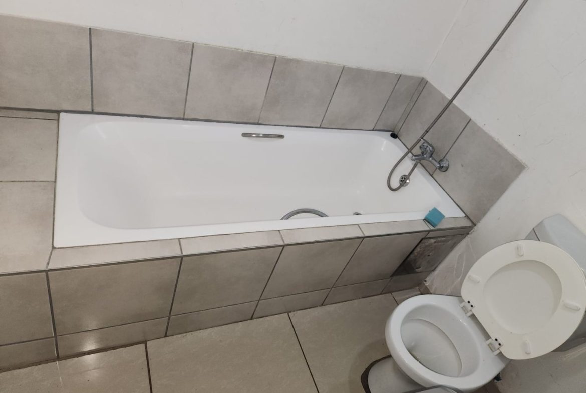 Bedroom House for Sale – Dersley Park, Springs